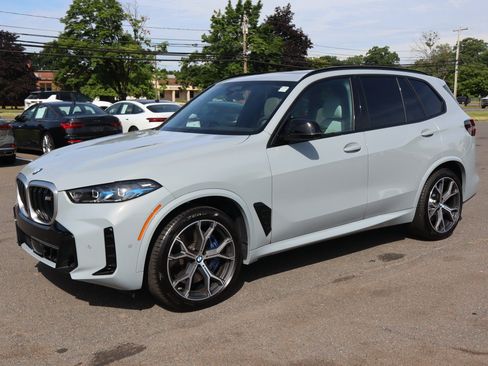Used 2026 BMW X5 M60i AWD/4WD image 1