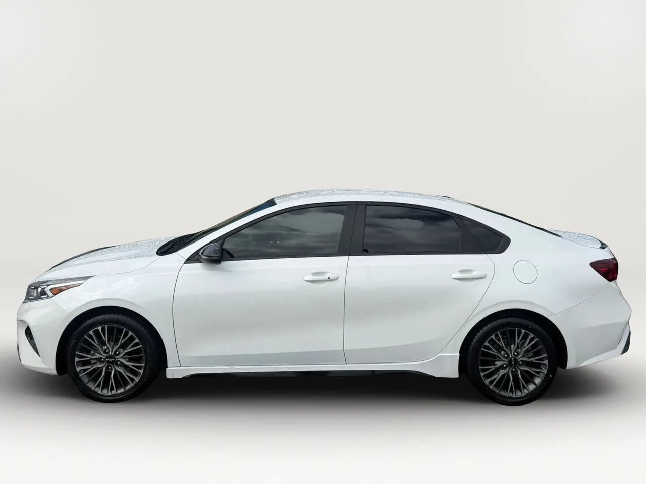 Used 2024 Kia Forte GT-Line FWD image 6