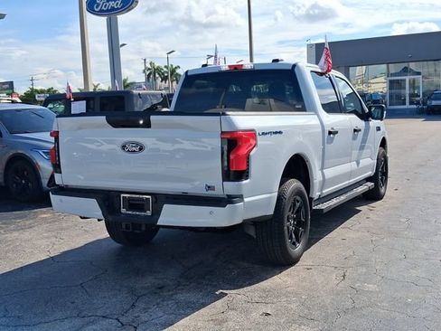 Used 2025 Ford F150 Lightning XLT AWD/4WD image 4