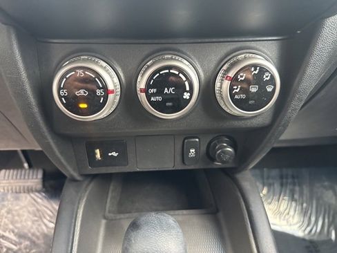 Used 2022 Mitsubishi Outlander Sport ES image 15