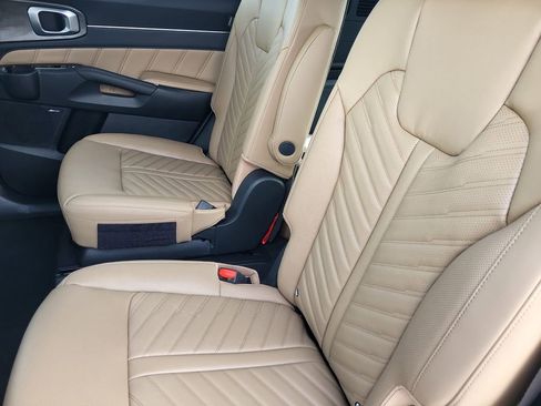 New 2026 Kia Sorento SX Prestige image 10