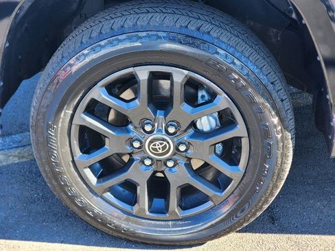 Used 2023 Toyota Tundra Platinum image 18