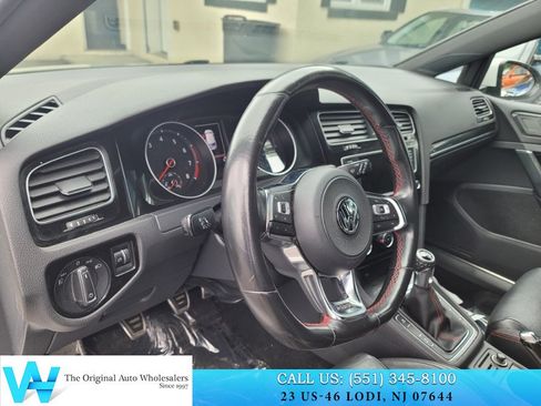 Used 2017 Volkswagen GTI Sport FWD image 12