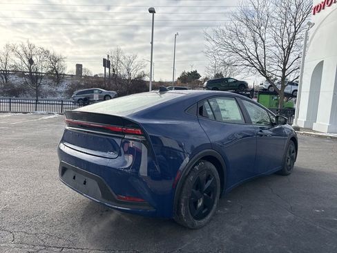 New 2026 Toyota Prius LE image 5