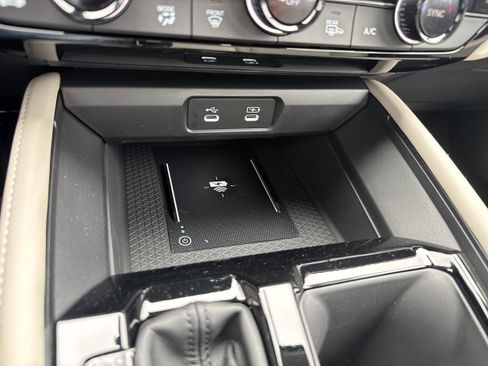 New 2026 Honda Accord Touring image 18