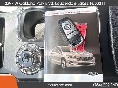 Used 2019 Ford Fusion SE FWD image 58