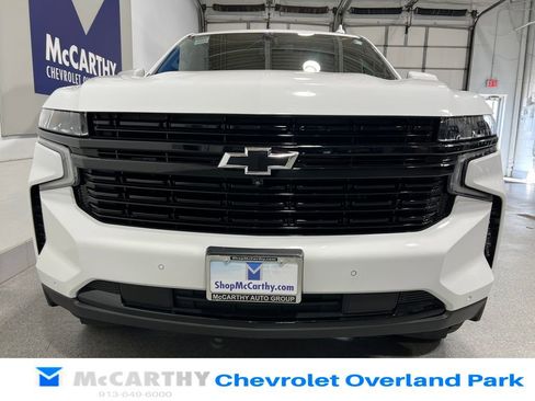 Used 2024 Chevrolet Suburban RST w/ Luxury Package AWD/4WD image 10