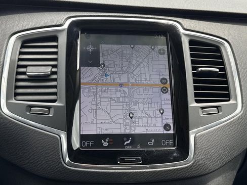 Used 2019 Volvo XC90 T6 Momentum w/ Protection Package Premier AWD/4WD image 19