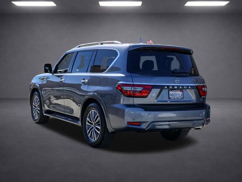 Used 2024 Nissan Armada SL w/ Captain's Chairs Package RWD image 6