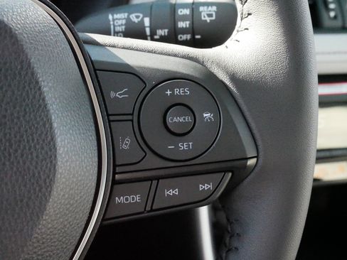 Certified 2025 Toyota RAV4 XLE Premium image 25