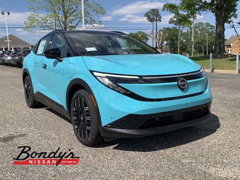New 2026 Nissan Leaf Platinum+ FWD image 1