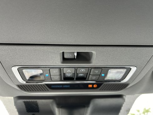 New 2025 Ford F250 Lariat w/ Lariat Ultimate Package image 48