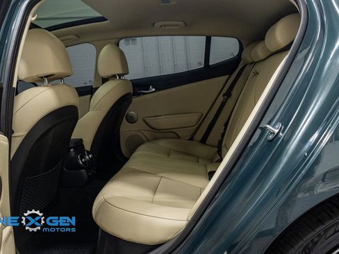 Used 2023 Kia Stinger GT-Line w/ Sun & Sound Package image 23