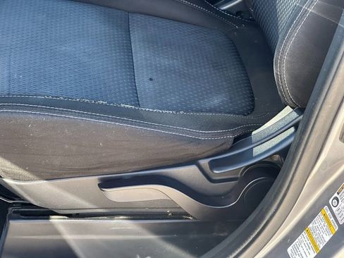 Used 2018 Mitsubishi Outlander ES image 16