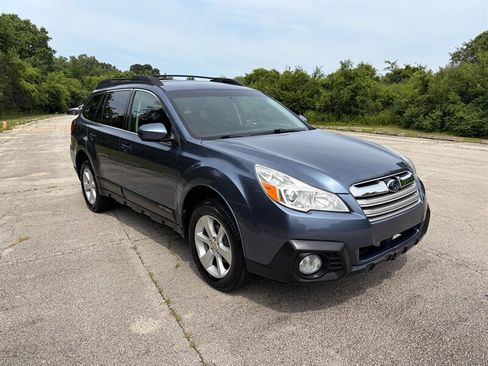 Used 2014 Subaru Outback 2.5i Premium AWD/4WD image 7