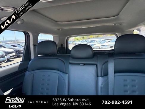 Certified 2024 Kia EV9 Wind AWD/4WD image 14