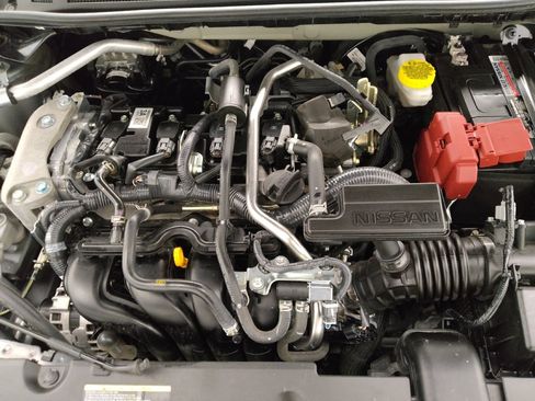 Used 2025 Nissan Sentra SV FWD image 30