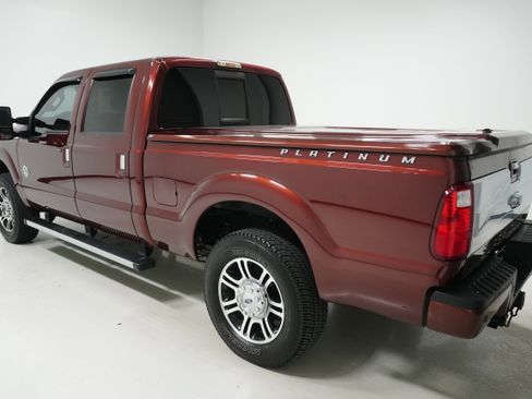 Used 2016 Ford F250 Platinum w/ FX4 Off-Road Package image 5