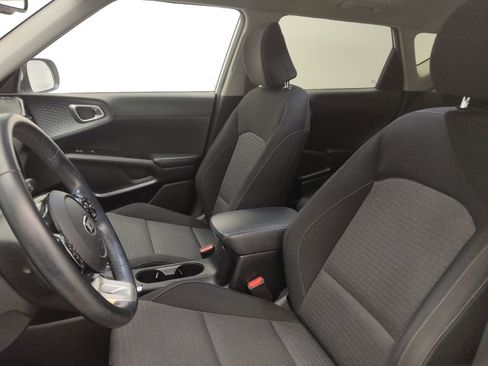 Used 2021 Kia Soul EX FWD image 17