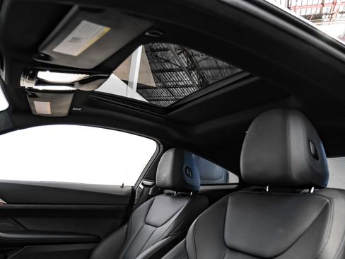 Used 2021 BMW 430i Coupe w/ Premium Package RWD image 28