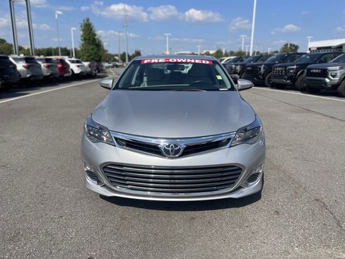 Used 2014 Toyota Avalon XLE image 2