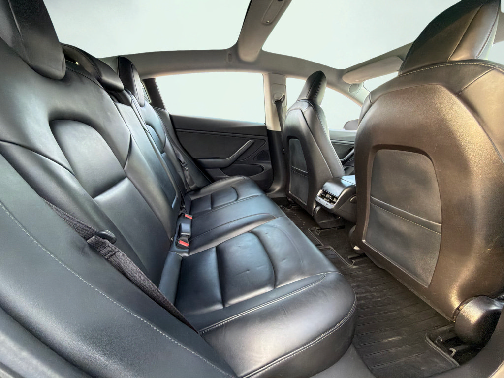 Used 2019 Tesla Model 3 Standard Range Plus RWD image 37