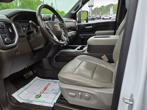 Used 2020 Chevrolet Silverado 3500 LTZ w/ LTZ Plus Package AWD/4WD image 11