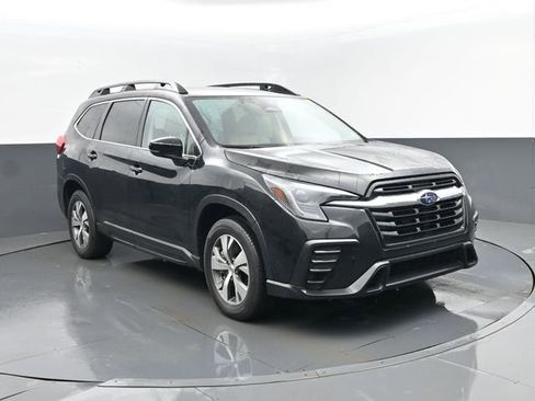 Used 2025 Subaru Ascent Premium AWD/4WD image 3