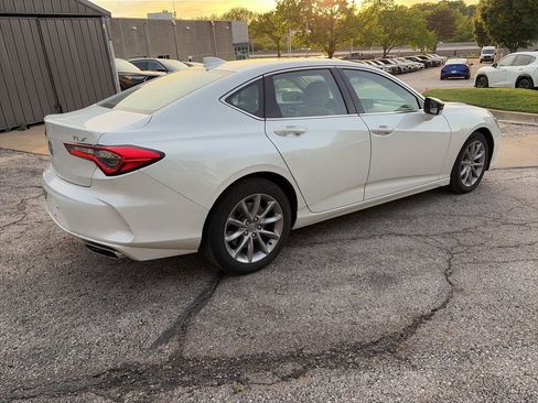 Used 2023 Acura TLX FWD image 5