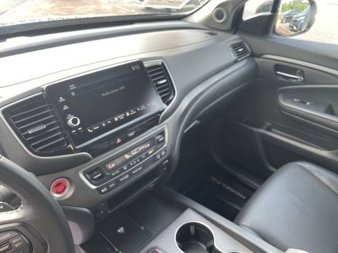Certified 2024 Honda Ridgeline RTL+ image 13