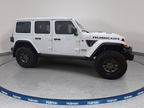 Used 2025 Jeep Wrangler Unlimited Rubicon 392 AWD/4WD image 5