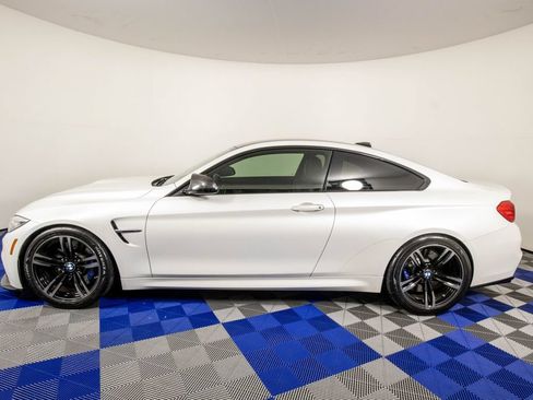 Used 2015 BMW M4 Coupe RWD image 9