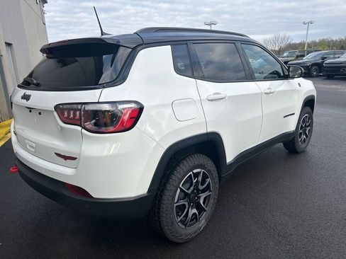 New 2026 Jeep Compass Trailhawk AWD/4WD image 6