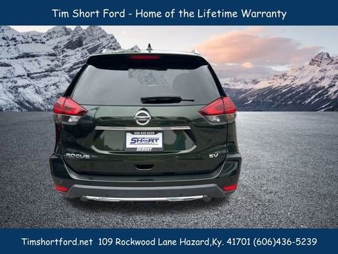 Used 2020 Nissan Rogue SV image 6