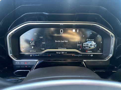 Used 2023 GMC Sierra 1500 SLE image 14