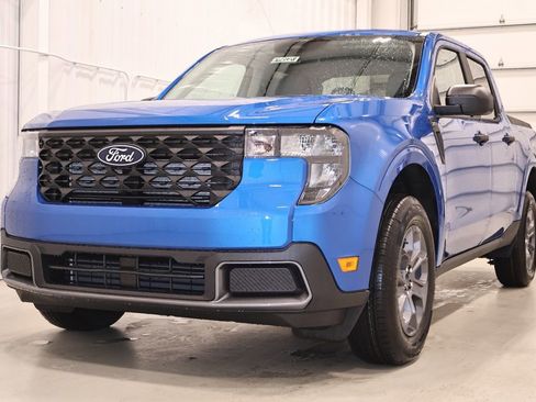 New 2026 Ford Maverick XLT FWD image 5