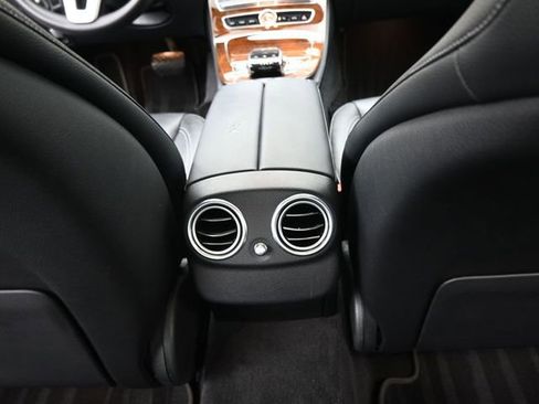 Used 2019 Mercedes-Benz E 300 image 27