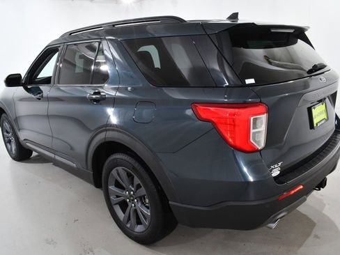 Used 2022 Ford Explorer XLT w/ Equipment Group 202A image 15