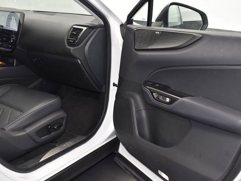 Used 2023 Lexus NX 350 AWD w/ Luxury Package image 19