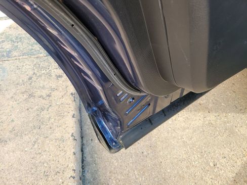 Used 2016 Ford Taurus SEL FWD image 33