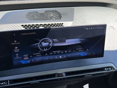 New 2026 BMW iX xDrive60 w/ M Sport Package image 18