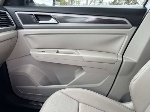 Used 2018 Volkswagen Atlas SEL image 24