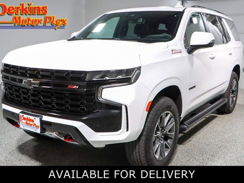 Used 2023 Chevrolet Tahoe Z71 w/ Luxury Package image 1