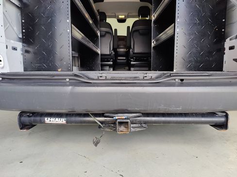 Used 2021 Mercedes-Benz Metris image 9