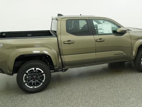 New 2026 Toyota Tacoma TRD Sport RWD image 10