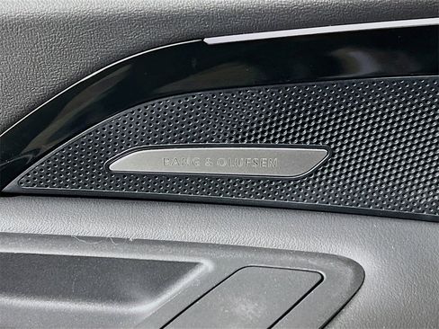 New 2025 Audi Q5 Premium Plus image 19