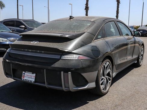 Used 2023 Hyundai Ioniq 6 SEL RWD image 11