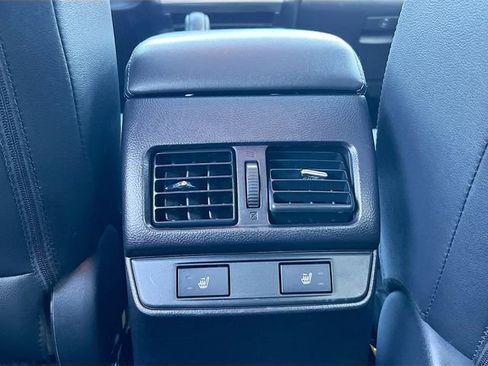 Used 2016 Subaru Outback 2.5i Limited image 27
