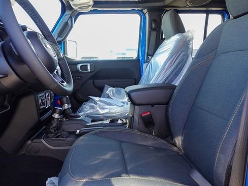 New 2026 Jeep Gladiator Sport image 13