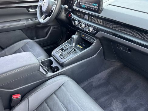 Used 2024 Honda CR-V EX-L image 32